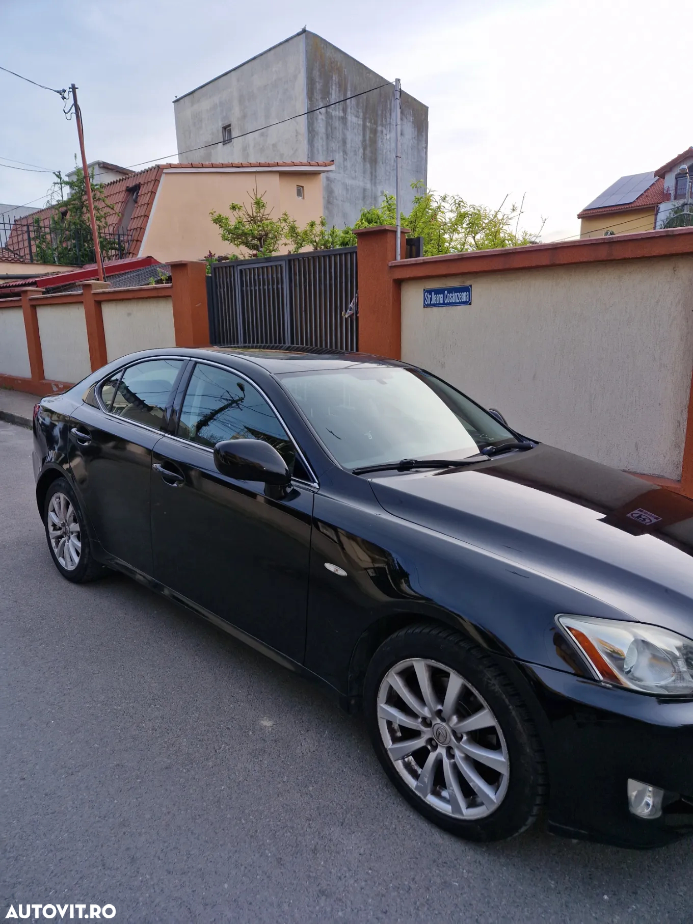 Lexus Seria IS 220d - 4