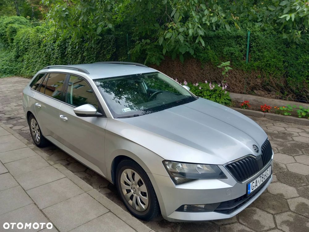 Skoda Superb 2.0 TDI Active - 1