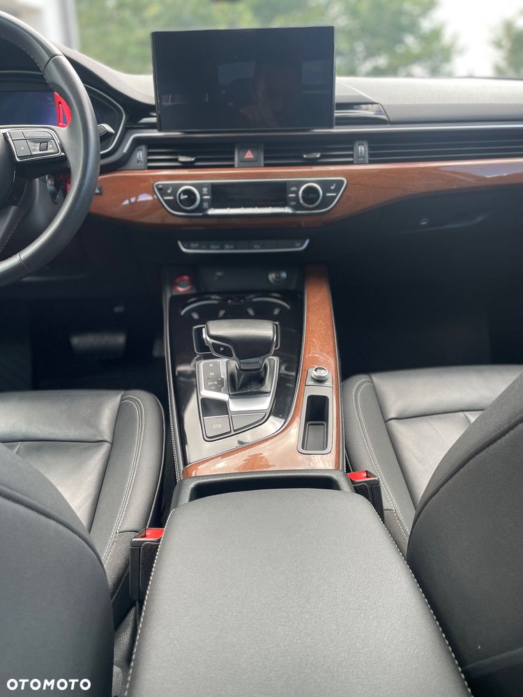 Audi A4 Limousine 40 TFSI S tronic design - 34