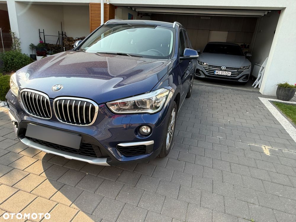 BMW X1 xDrive18d xLine - 6