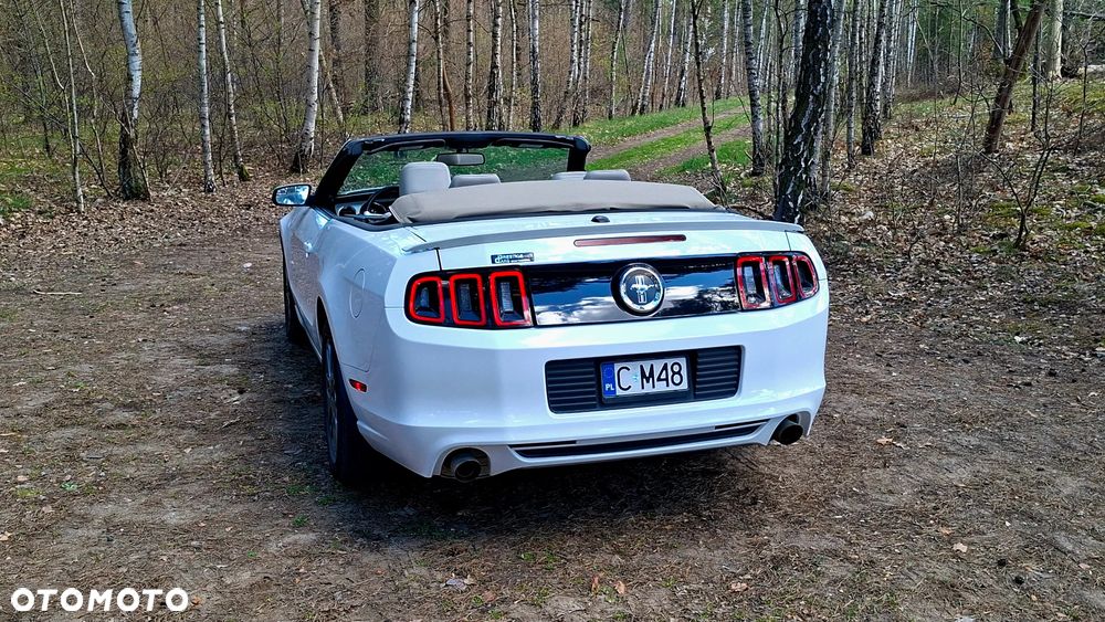 Ford Mustang 3.7 V6 Premium - 16