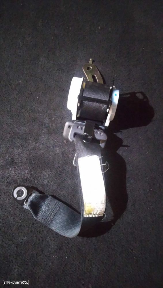 Cinto Trás Direito Toyota Avensis (_T25_) - 2