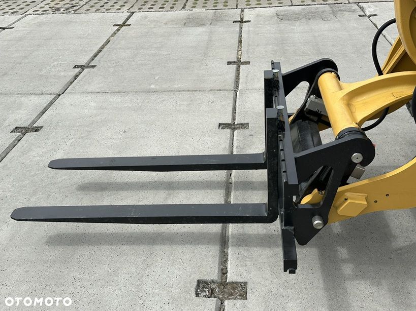 Caterpillar 906 ŁADOWARKA FABRYCZNIE NOWA ! JESTEŚMY AUTORYZOWANYM DEALEREM NOWYCH MASZYN MARKI CATERPILLAR ! - 11