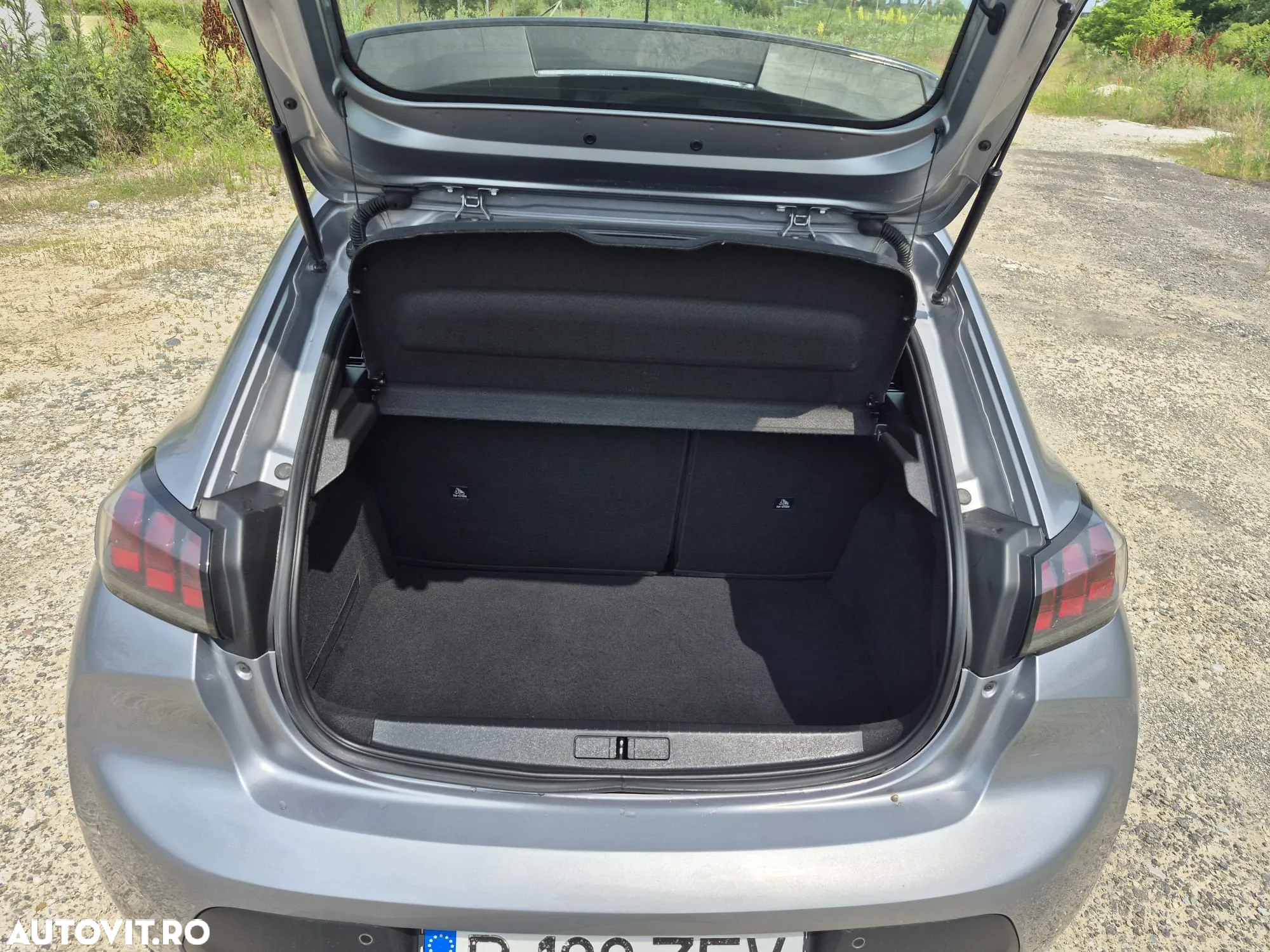Peugeot 208 1.5 BlueHDi STT Allure Pack - 12