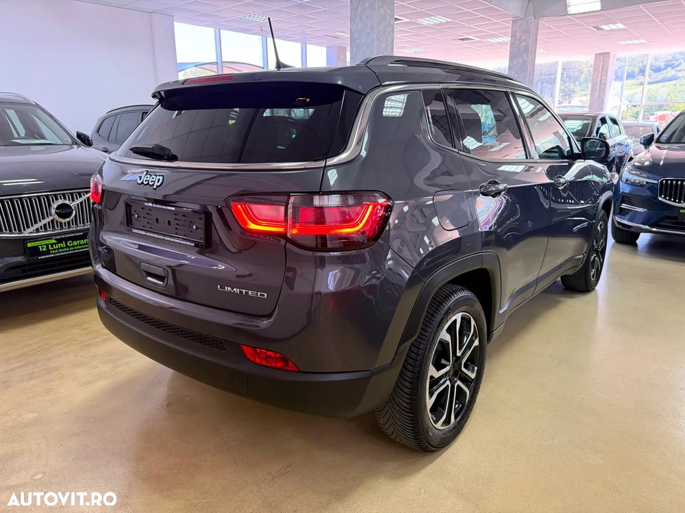 Jeep Compass - 9