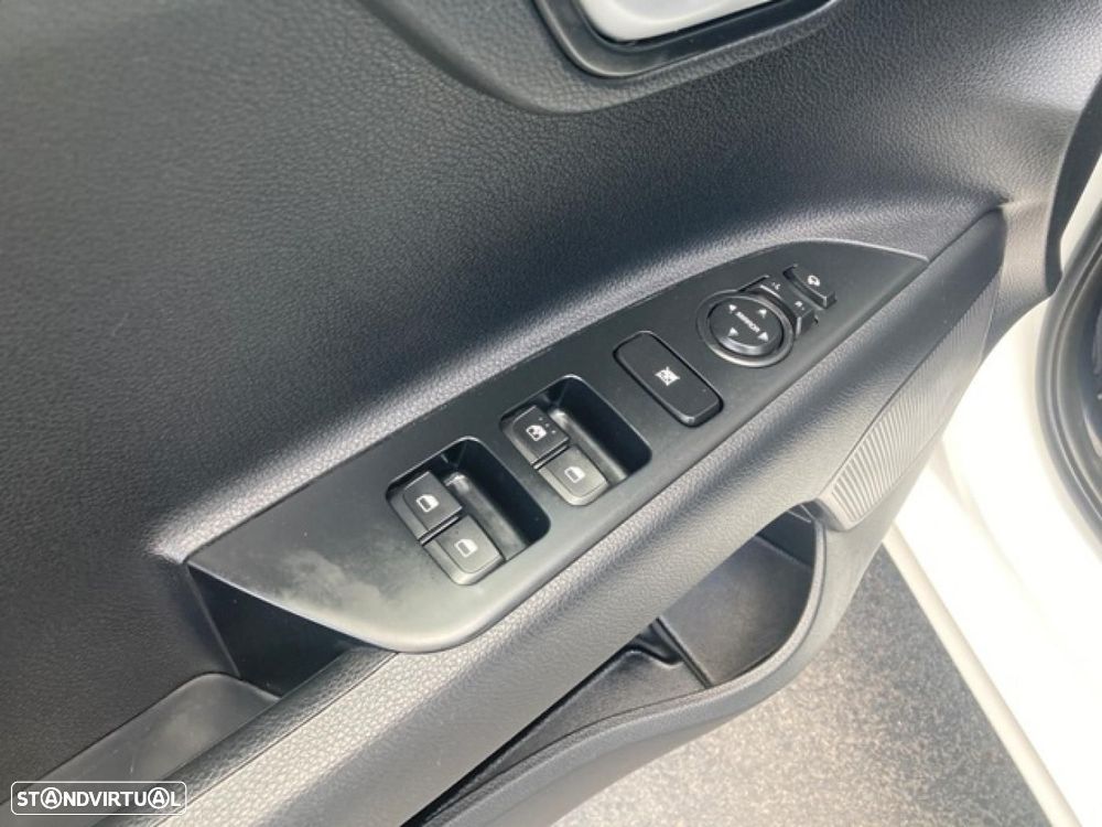 Kia Rio 1.0 T-GDI 100 Vision — fotografia 28