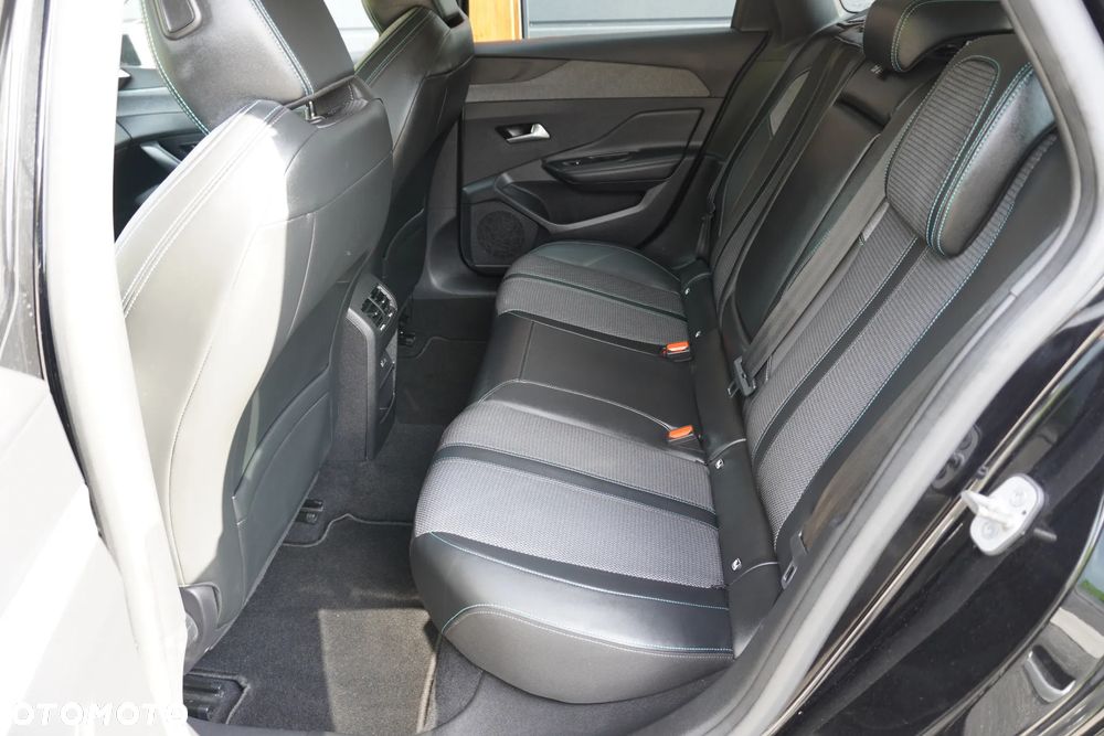 Peugeot 308 - 10