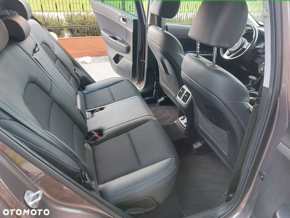 Kia Sportage 1.6 T-GDI 2WD DCT SPIRIT - 10