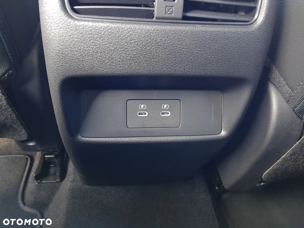 Nissan Qashqai 1.3 DIG-T mHEV N-Connecta Xtronic - 25