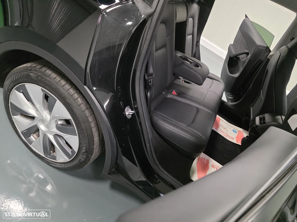 Tesla Model Y Long Range Tração Integral - 44