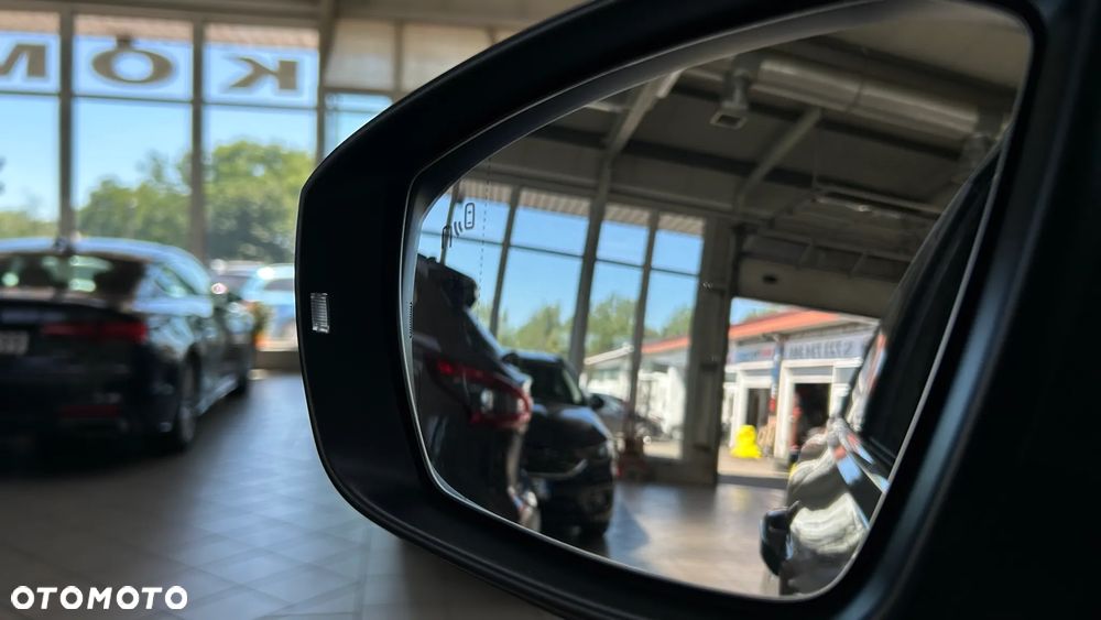 Volkswagen T-Cross 1.5 TSI ACT Style DSG - 21