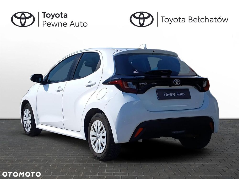 Toyota Yaris - 4