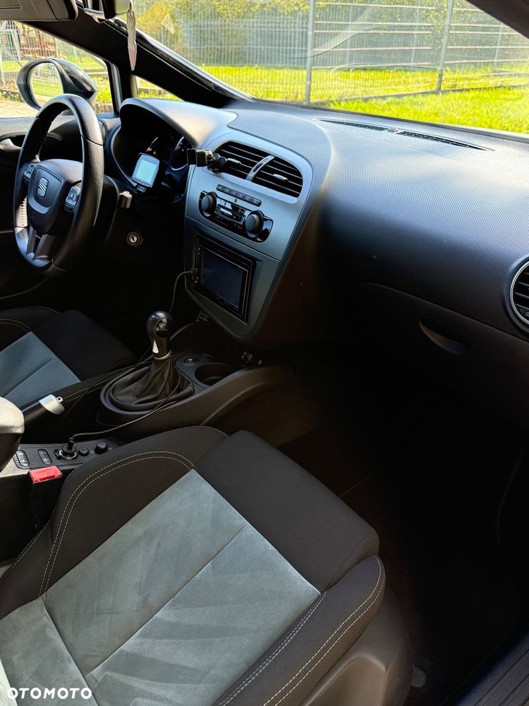 Seat Leon 2.0 TSI Cupra R - 19