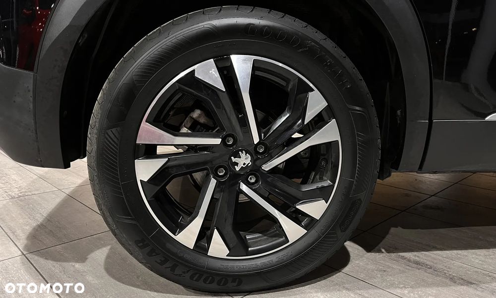 Peugeot 2008 PureTech 130 Allure - 8