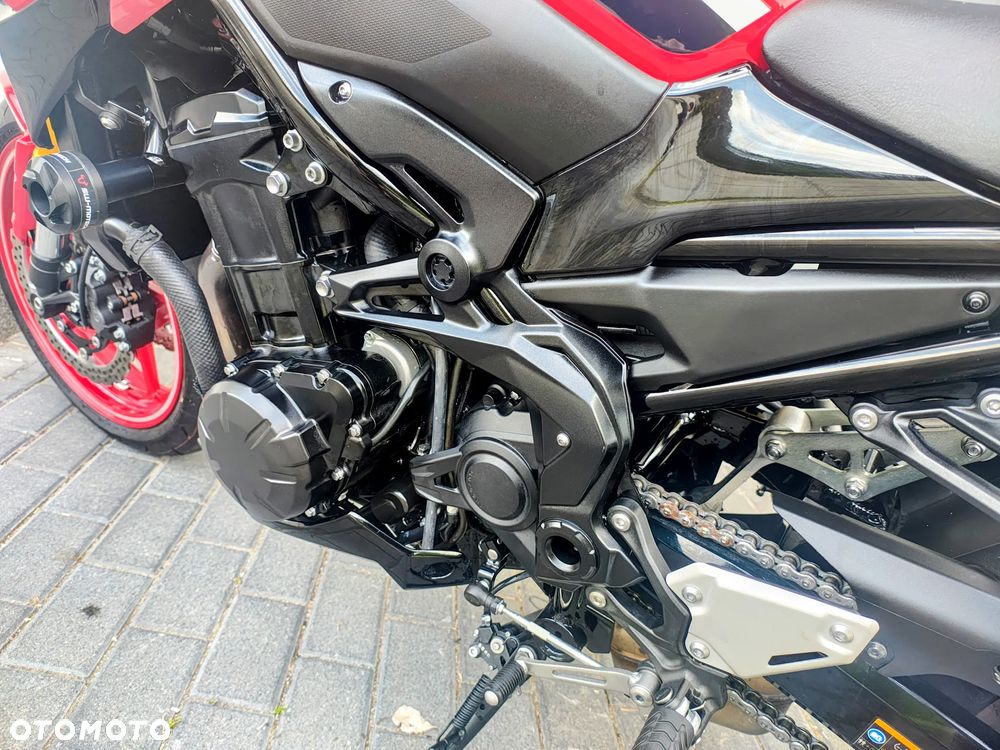 Kawasaki Z 900 - 17