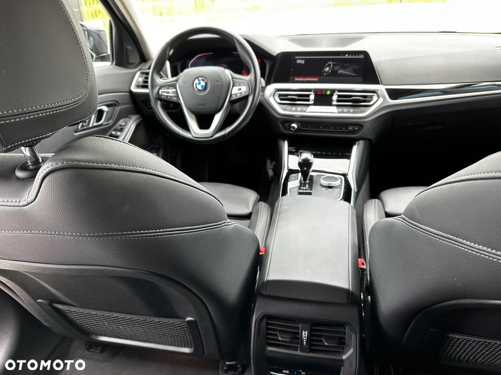 BMW Seria 3 - 11