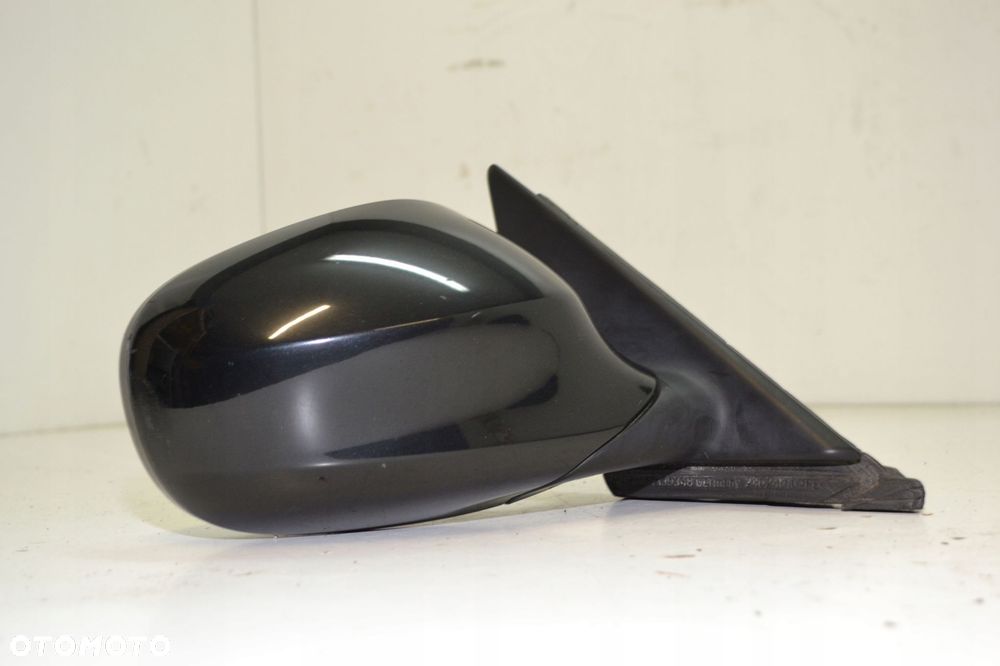 BMW E90 E91 LIFT LUSTERKO PRAWE 5PIN UK - 4