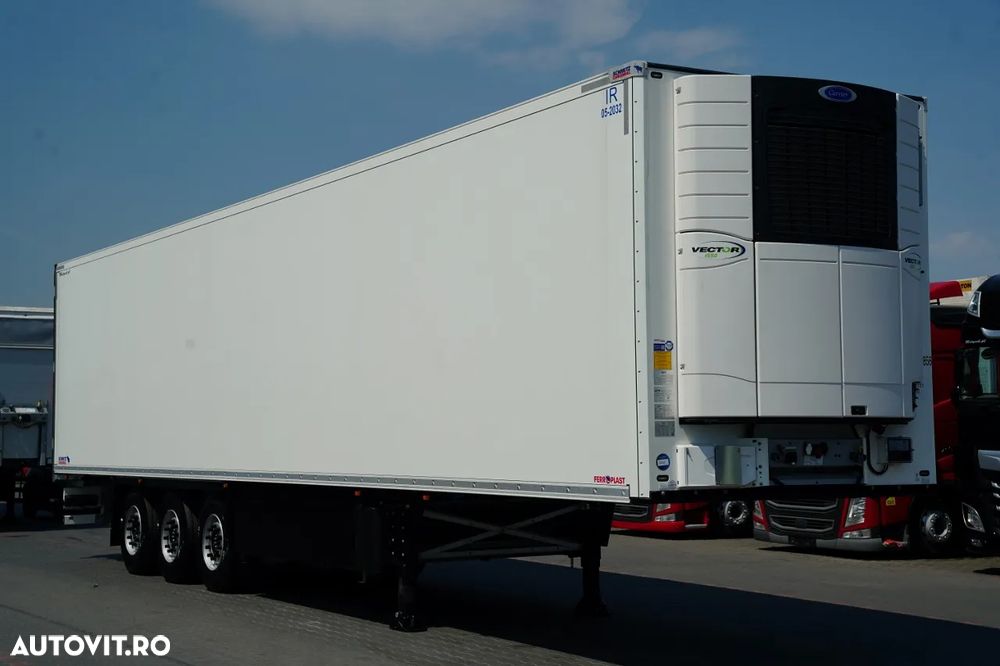 Schmitz Cargobull / REFRIGERAT / VECTOR 1550 / TRANSPALET / AXĂ RIDICATĂ / 2026 / - 1