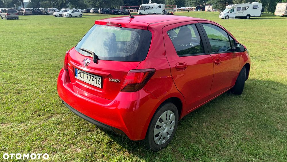 Toyota Yaris - 4