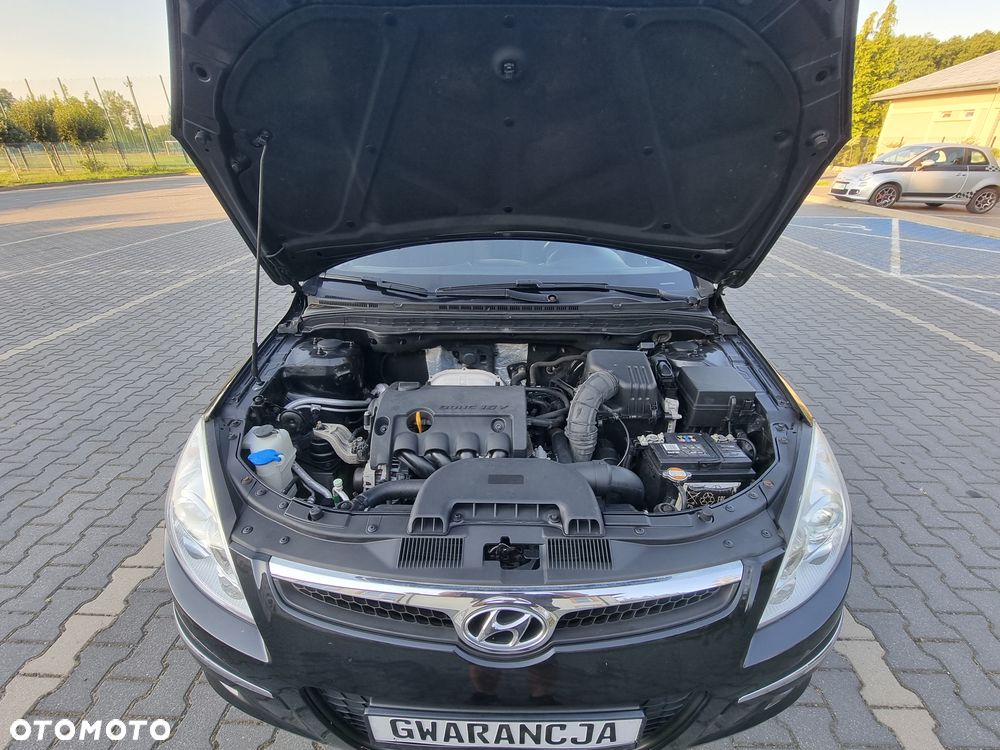 Hyundai i30 i30cw 1.6 Comfort - 14