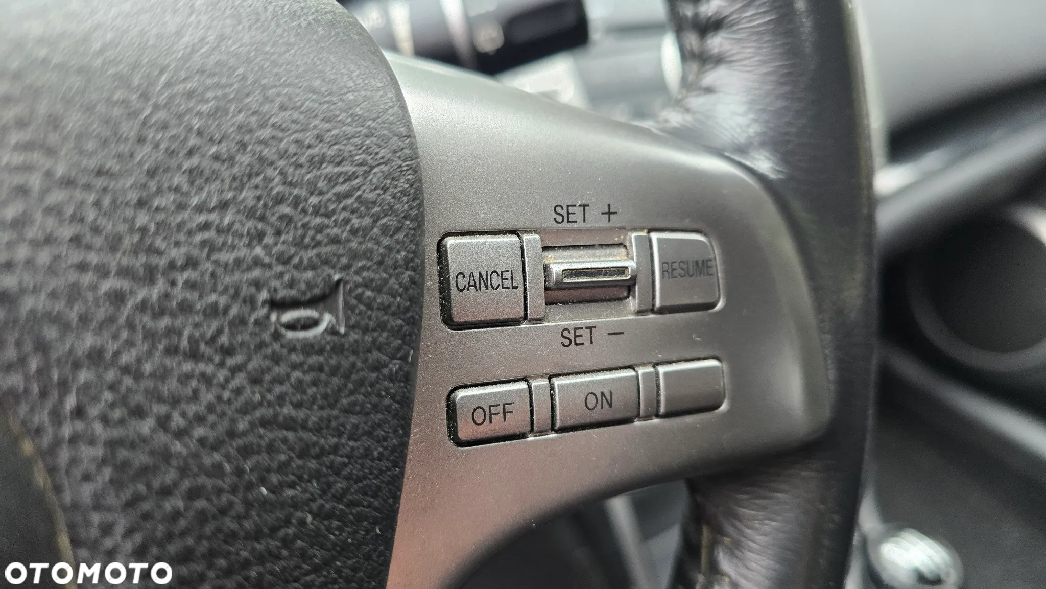 Mazda 6 2.0 Exclusive + - 15