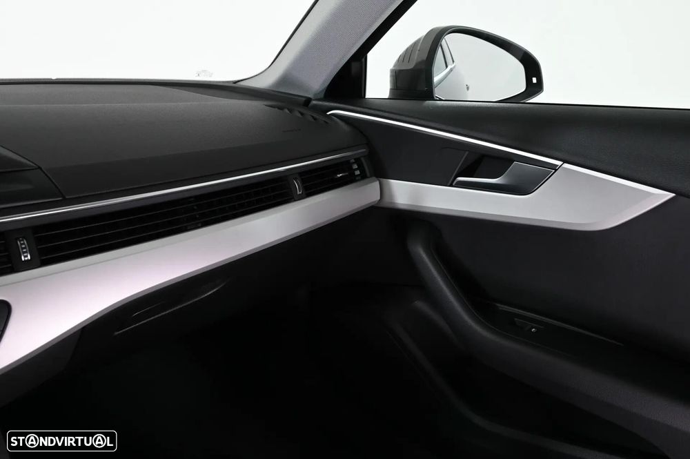 Audi A4 40 TDI S tronic - 27