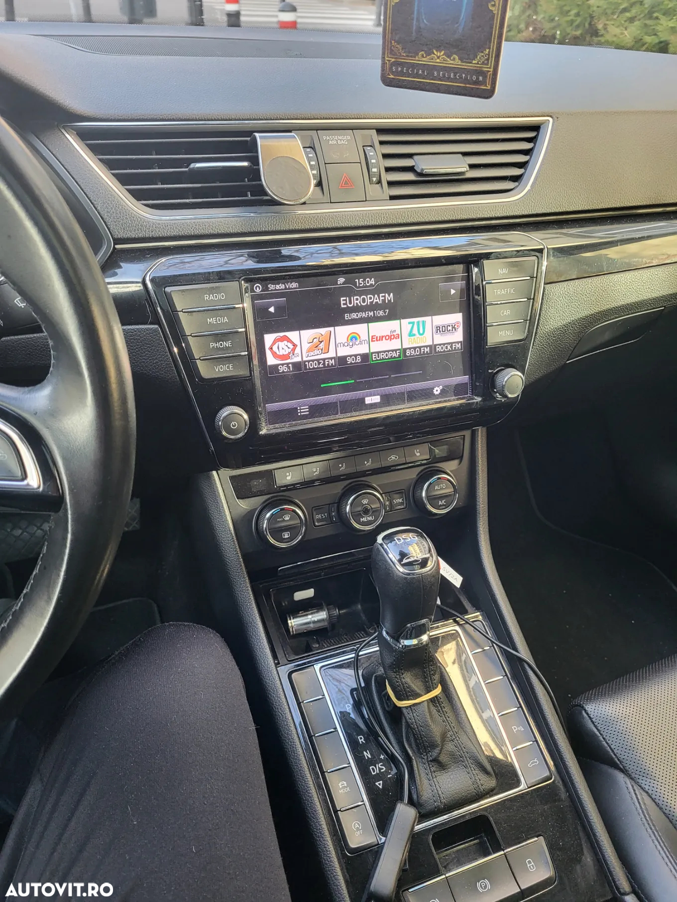 Skoda Superb 2.0 TDI DSG L&K - 22