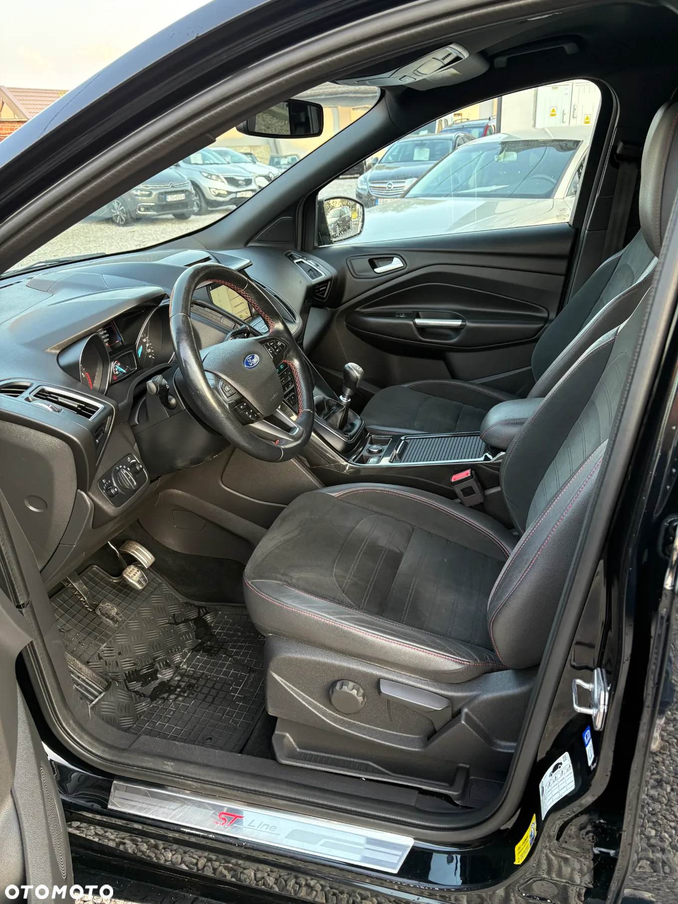 Ford Kuga 2.0 TDCi AWD ST-Line - 9