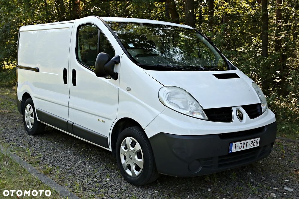 Renault Trafic - 18