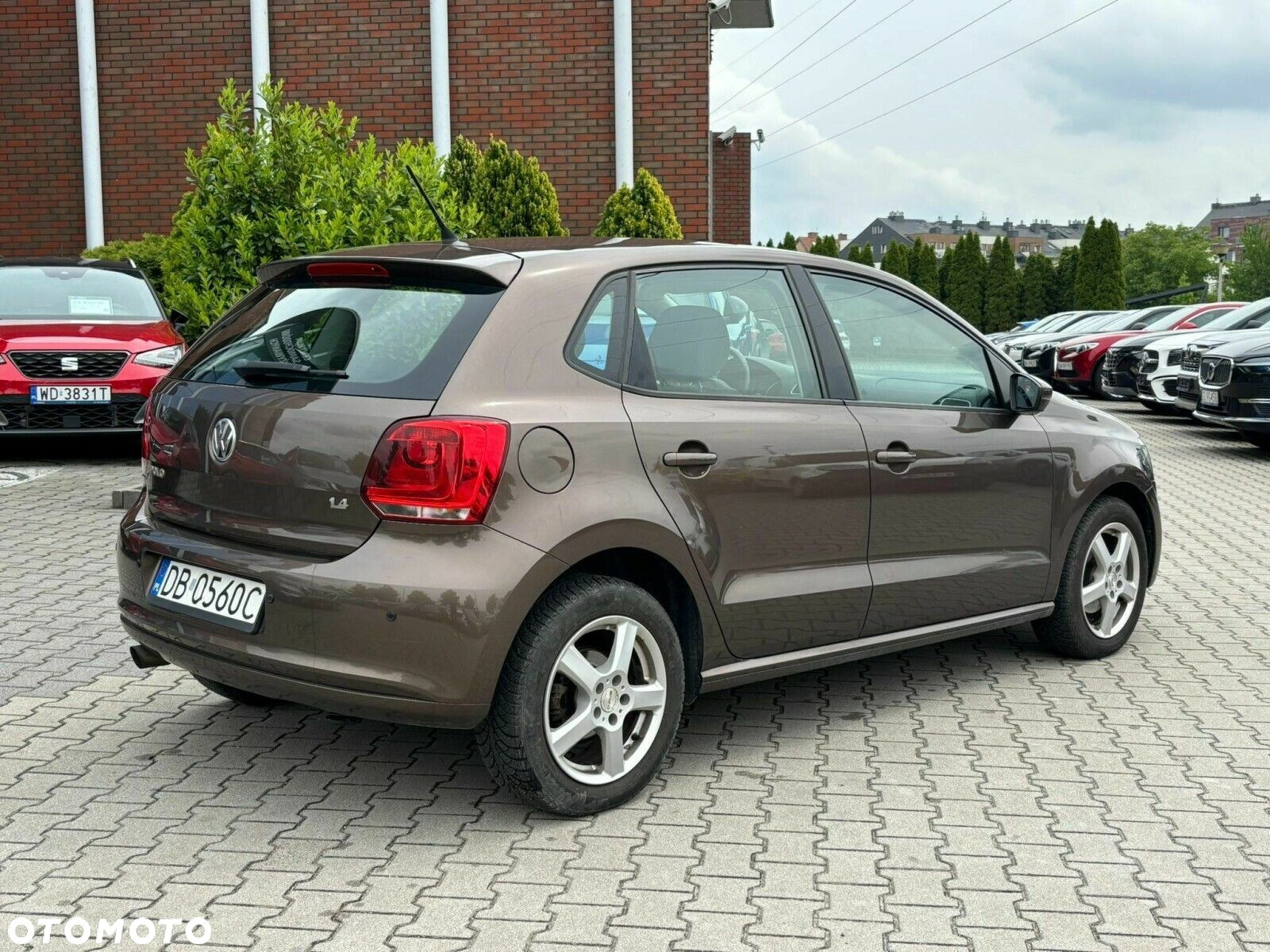Volkswagen Polo 1.4 16V Comfortline - 6