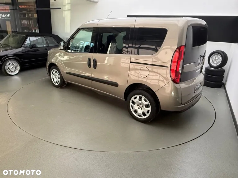 Fiat Doblo 1.4 16V Start&Stopp MyLife Family - 7