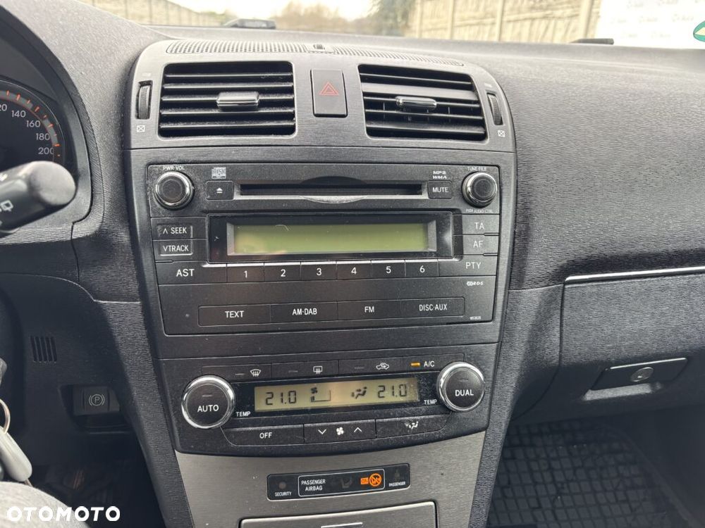 Toyota Avensis 2.0 D-4D Sol - 7