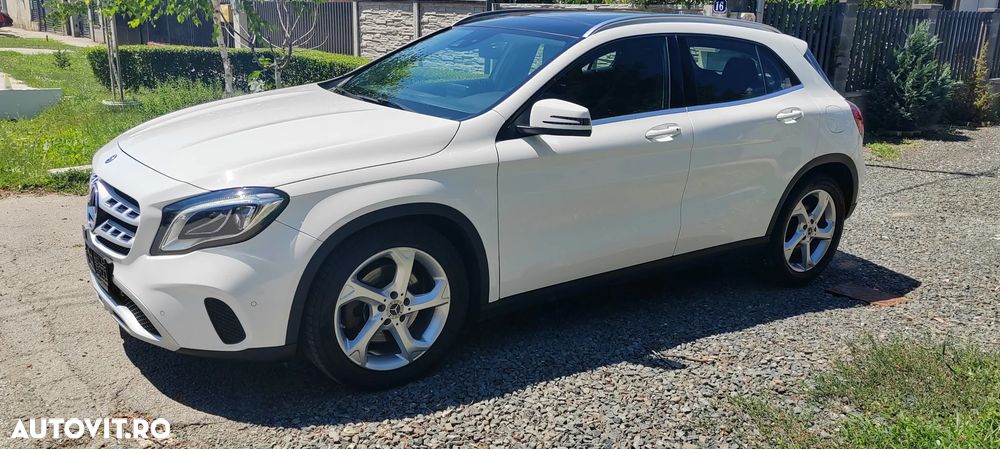 Mercedes-Benz GLA 250 4MATIC Aut. - 1