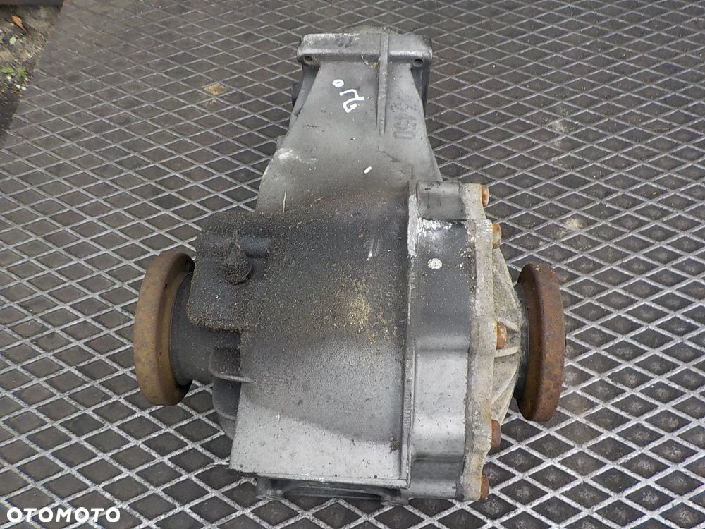 AUDI A8 D3 DYFER DYFERENCJAŁ MOST 01R525053K HCL - 6