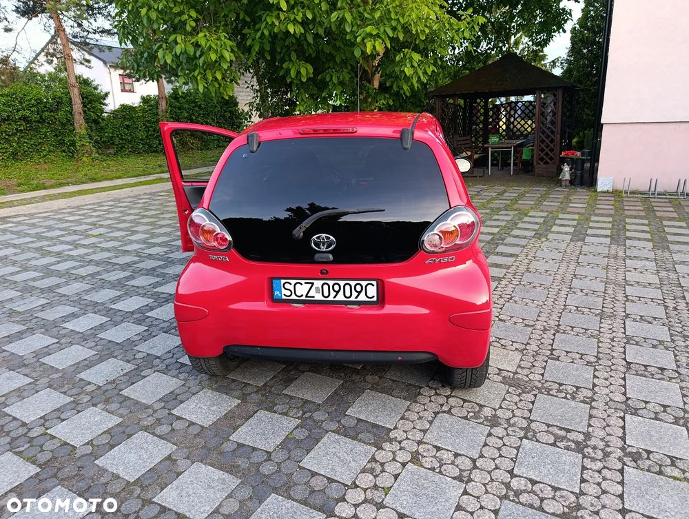 Toyota Aygo City - 4