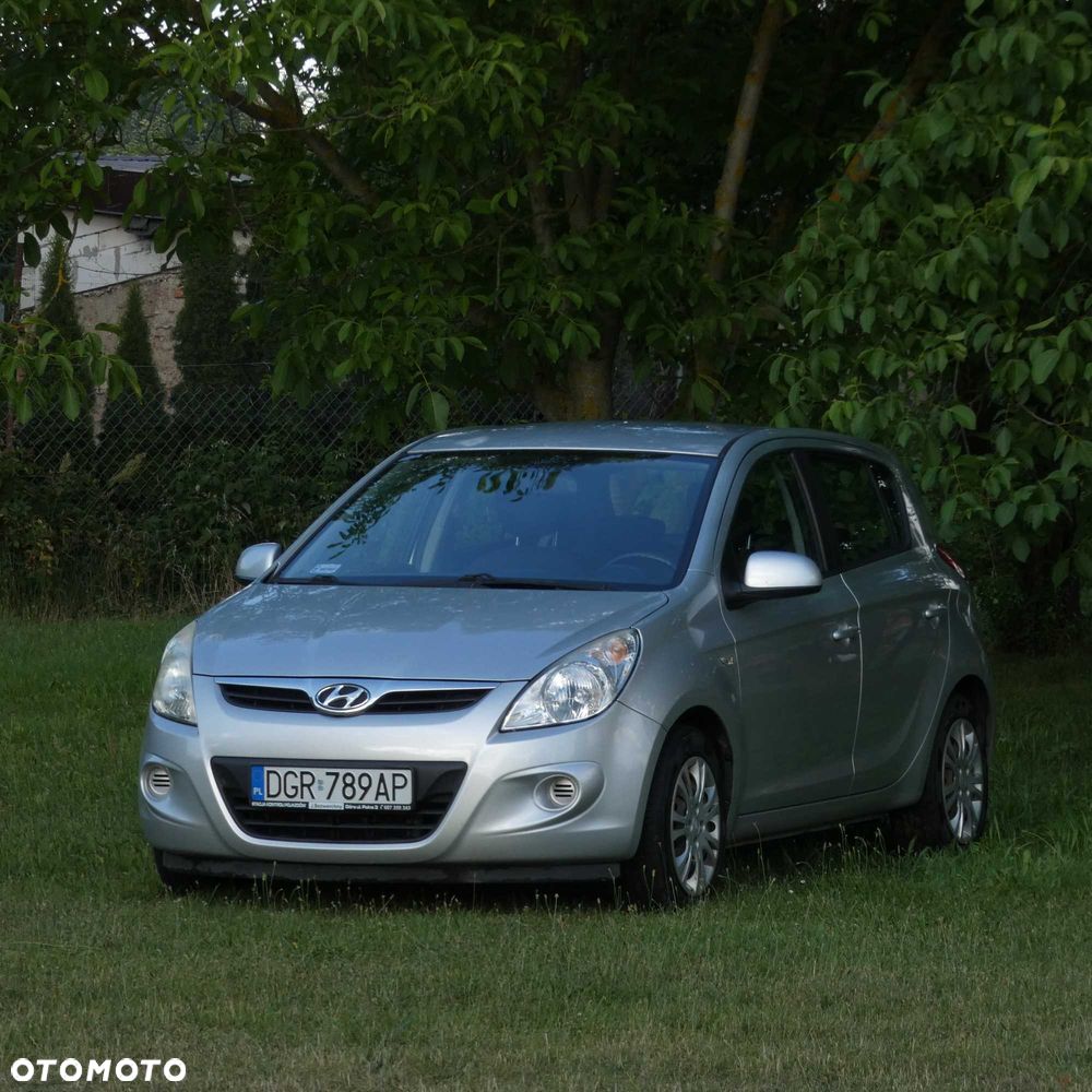 Hyundai i20 - 3
