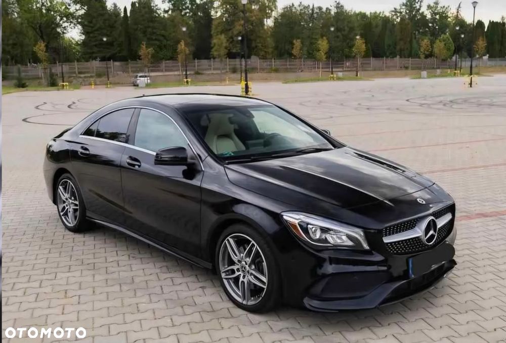 Mercedes-Benz CLA 250 4Matic 7G-DCT AMG Line - 1