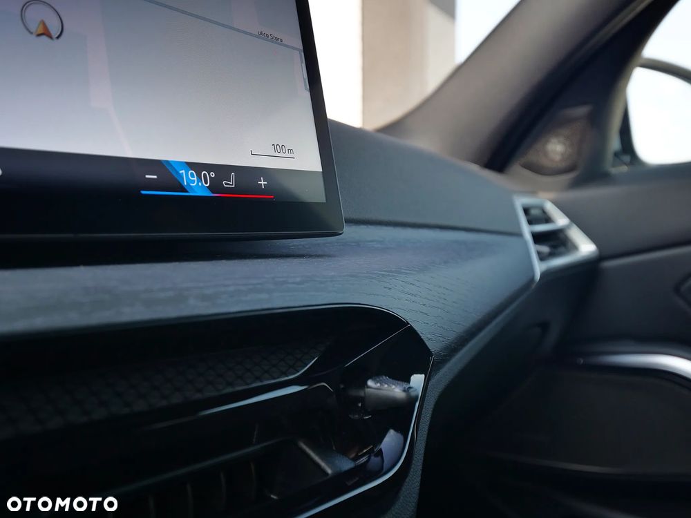 BMW Seria 3 330i xDrive M Sport sport - 20