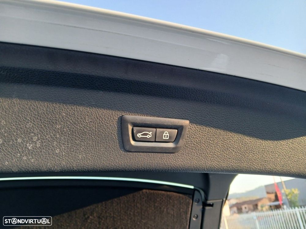 BMW 320 d Aut. - 10