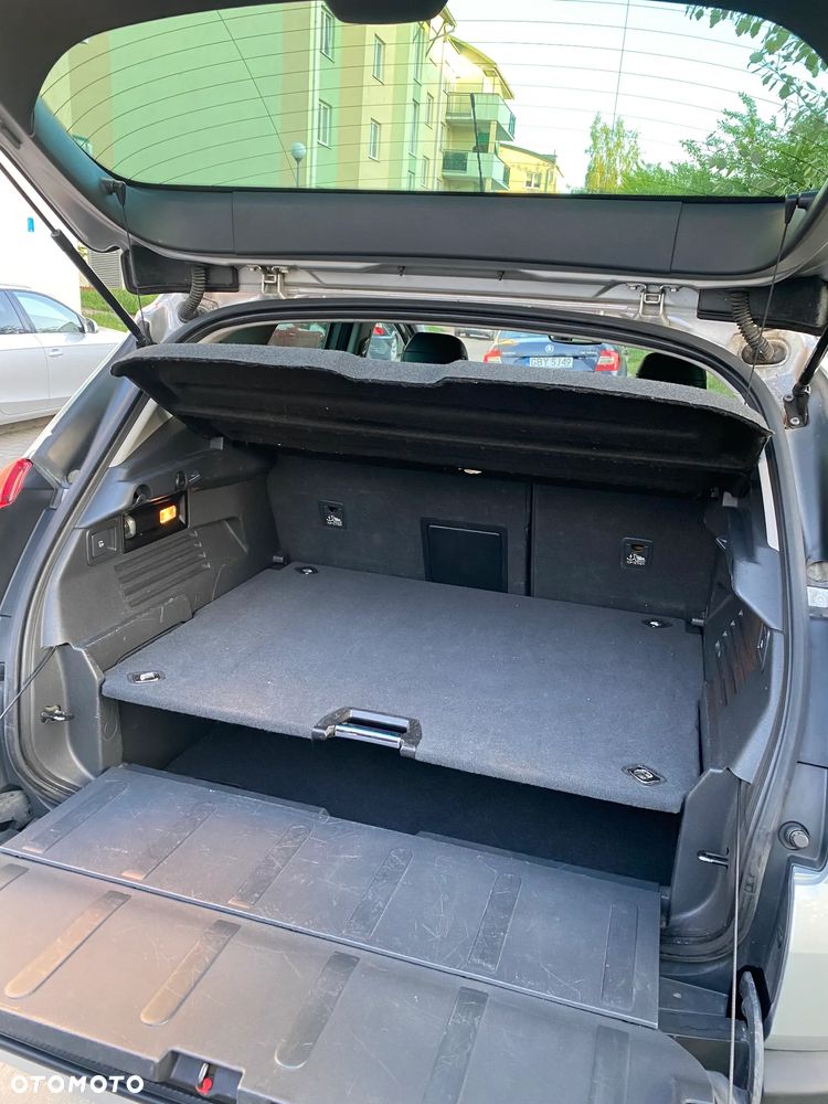 Peugeot 3008 1.6 HDi Premium - 17