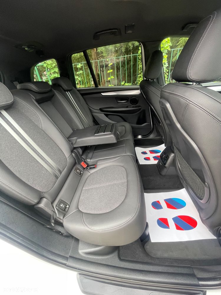 BMW Seria 2 218d M Sport - 27