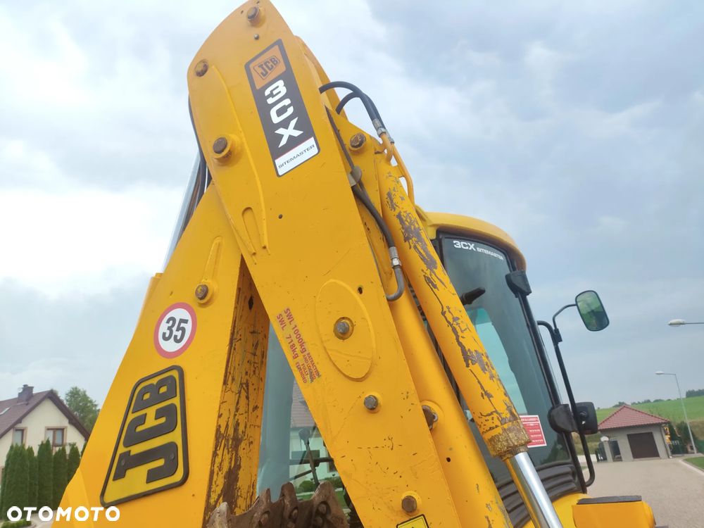 JCB 3CX / 2004 ROK / KOPARKO-ŁADOWARKA / BEZ VAT / UMOWA - 23