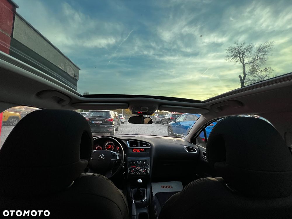 Citroën C4 VTi 120 Attraction - 28