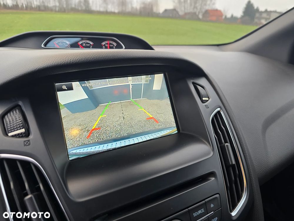 Ford Focus 2.0 EcoBoost ST mit Leder-Exclusiv-Paket - 11