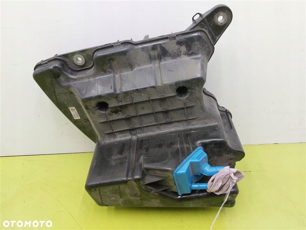 Zbiornik AdBlue Audi A4 B9 8W 2015-2024 2.0 TDI 4067403AL ORYGINAŁ - 5