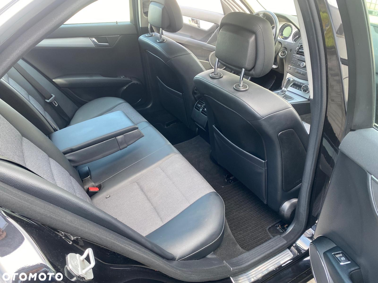 Mercedes-Benz Klasa C 200 T Kompressor Automatik Avantgarde - 22