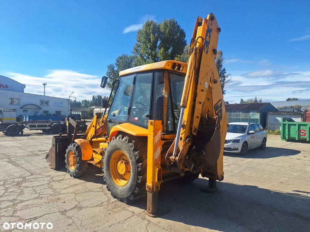 JCB 3Cx 4X4 - 7