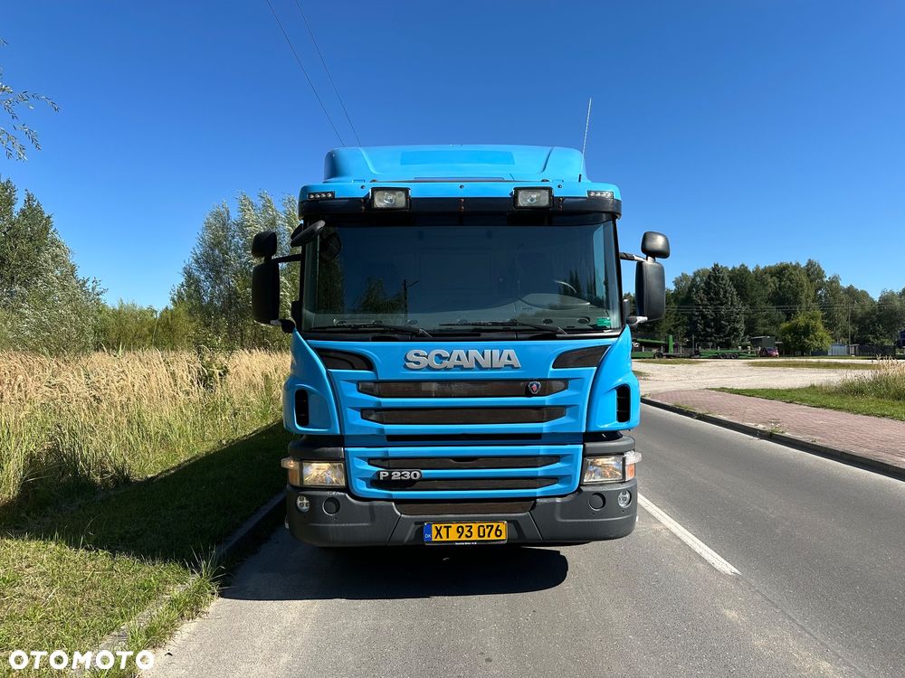 Scania P 230  skrzynia dl. 8200mm - 2