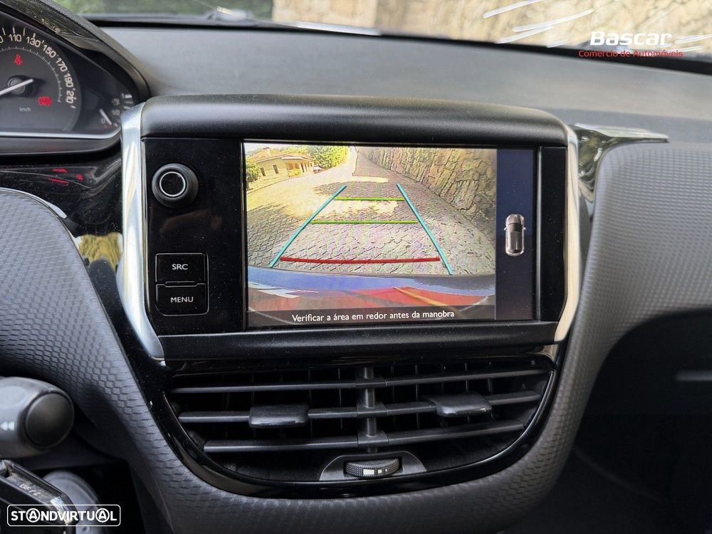 Peugeot 208 1.6 BlueHDi Style - 22