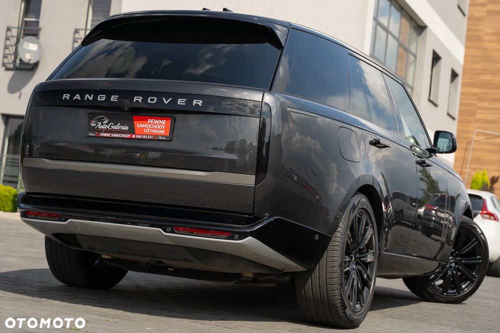 Land Rover Range Rover D300 HSE - 9